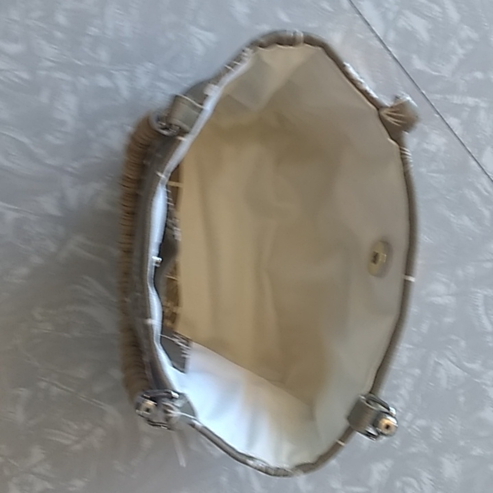 Excess Baggage, Inc. handbag. - Picture 8 of 13